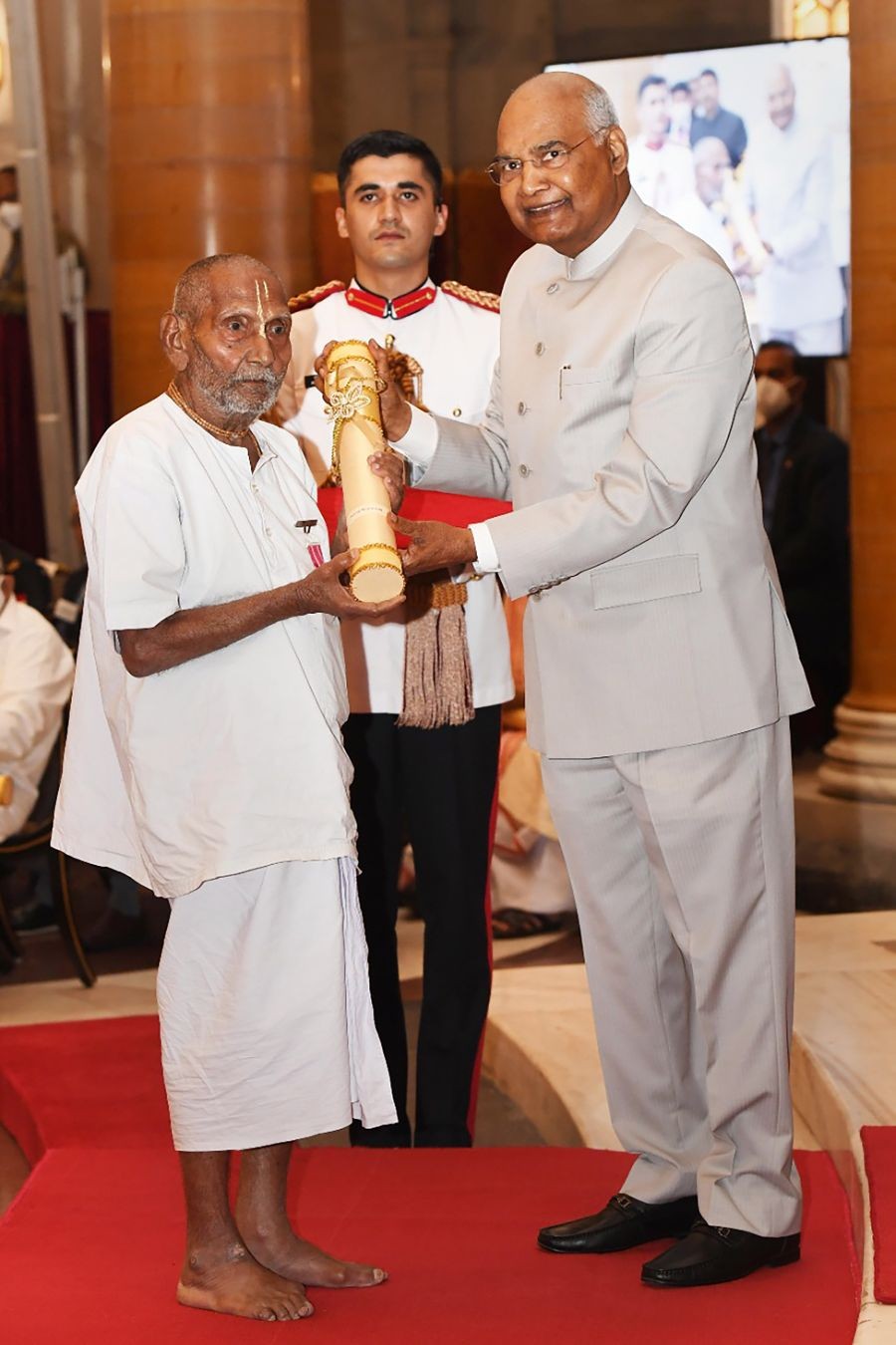 125 year old yoga guru receives Padma Shri